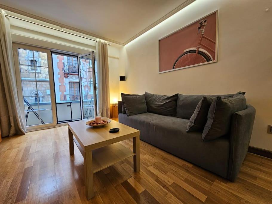 636A Gran Apartamento En Pleno Centro Oviedo Ngoại thất bức ảnh