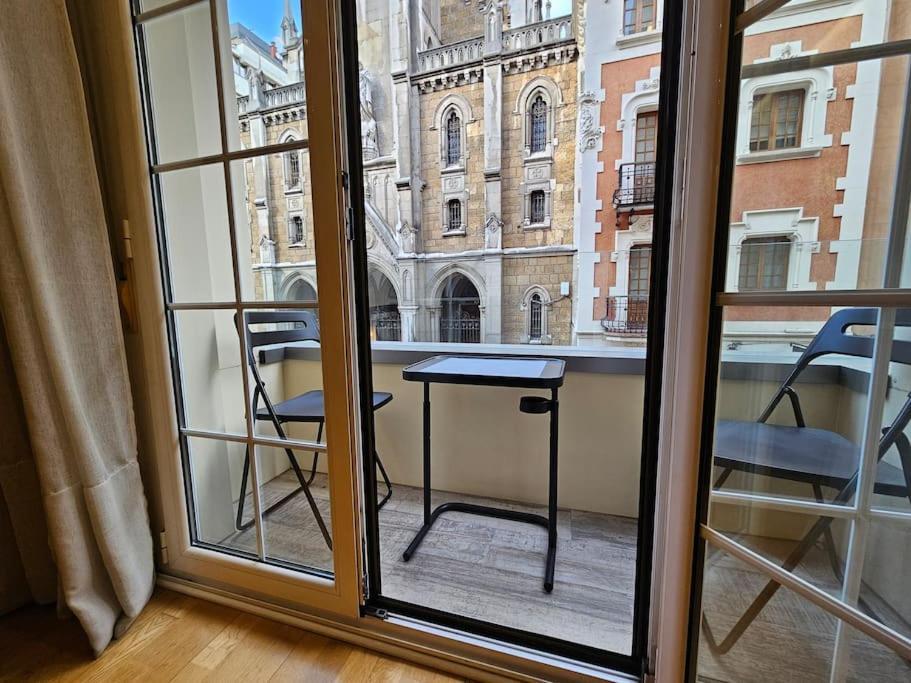 636A Gran Apartamento En Pleno Centro Oviedo Ngoại thất bức ảnh