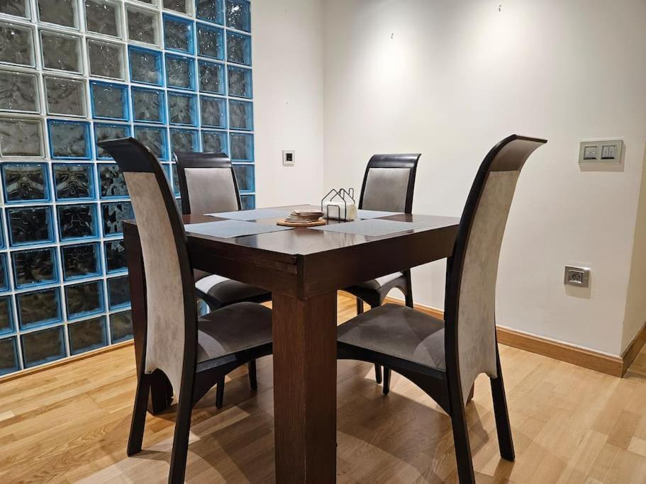 636A Gran Apartamento En Pleno Centro Oviedo Ngoại thất bức ảnh