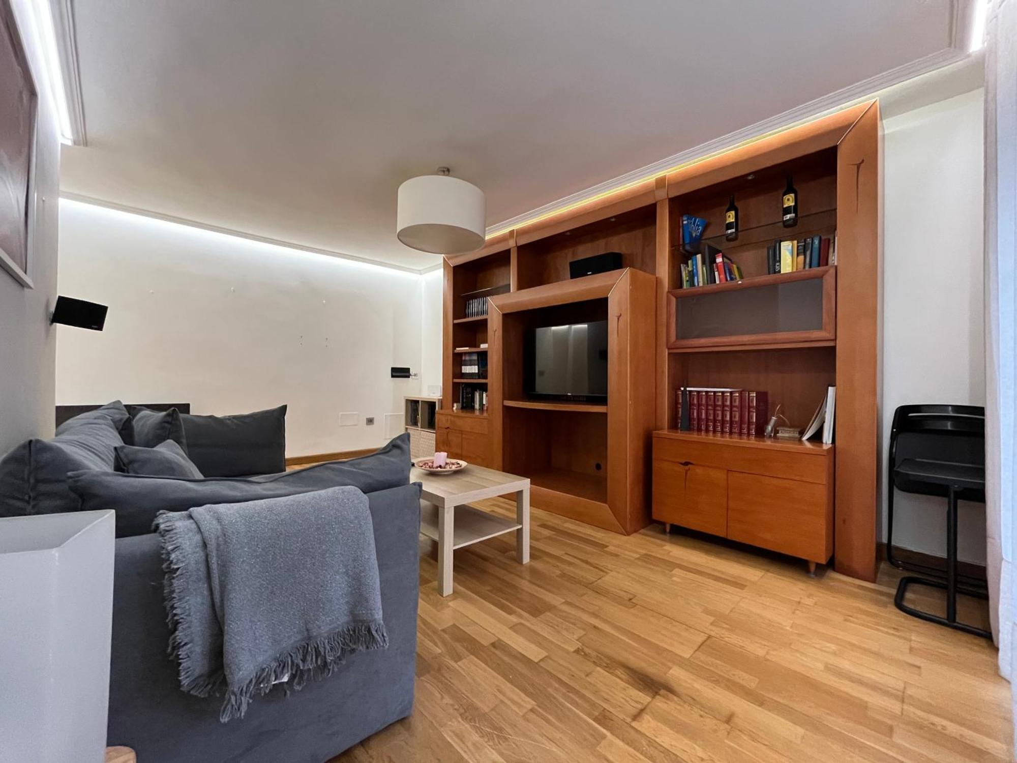636A Gran Apartamento En Pleno Centro Oviedo Ngoại thất bức ảnh